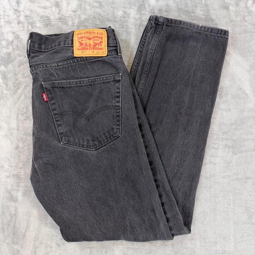 Levi's 505 Regular Fit Jeans Mens Size 36x34 Black Denim Pants